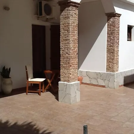 Bed & Breakfast Il Cortile Calasetta