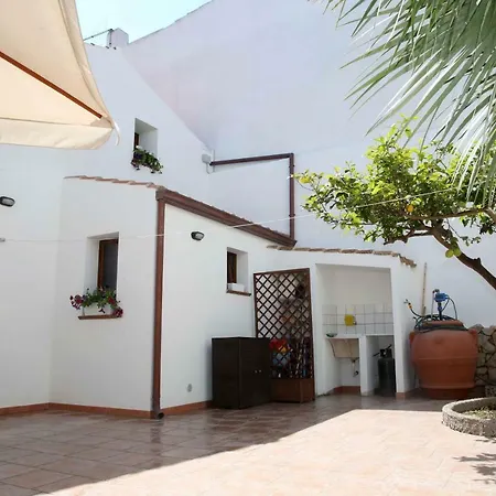 Il Cortile * Calasetta